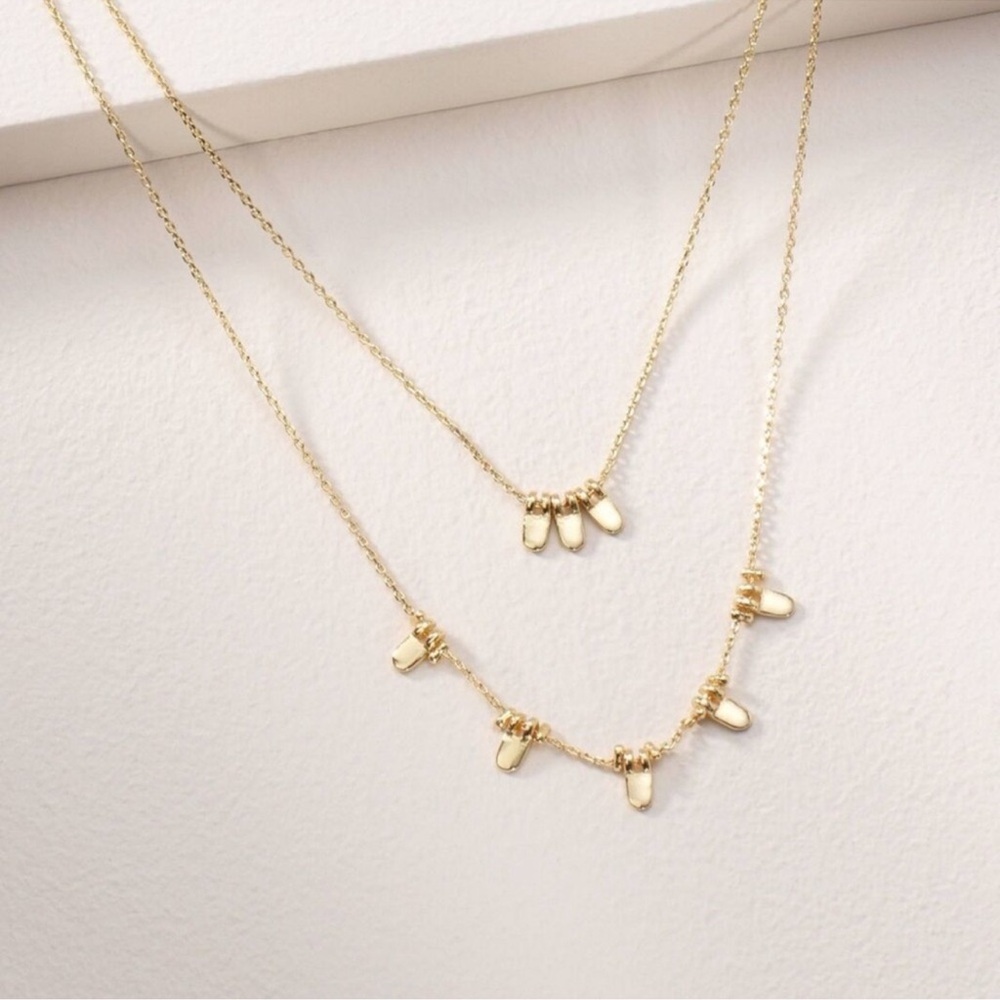 Stella & Dot | Necklace | Delicate Petal